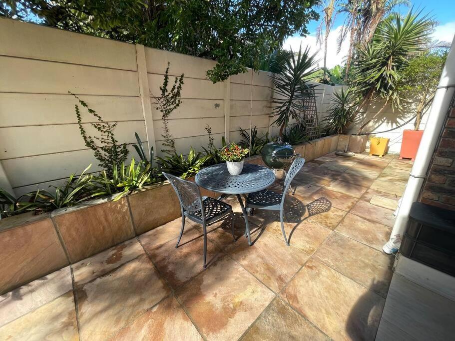 De Blauwvoet - Flamingo Apartment Cape Town Exterior foto
